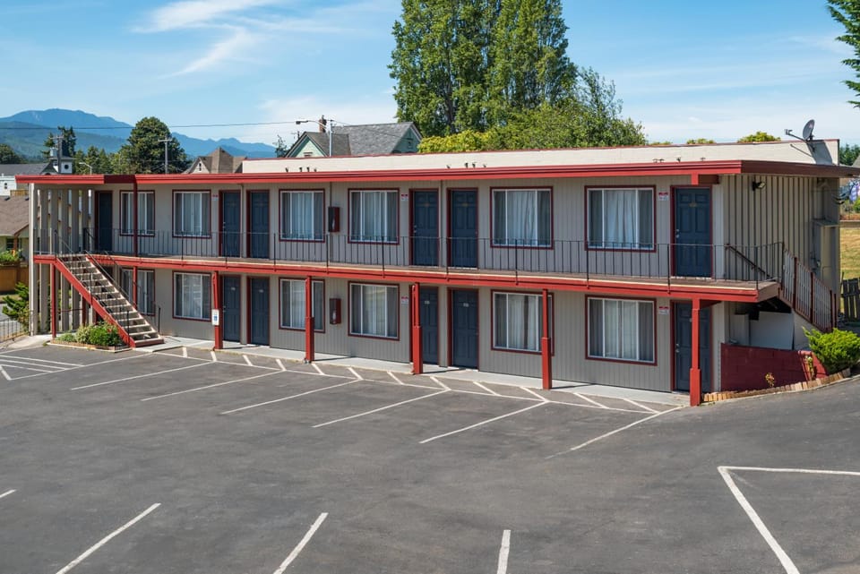 Riviera Inn Motel in Port Angeles