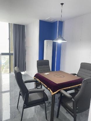 HOUSE Good Fortune E-sports Hotel (Shimao Building Branch) Hotel in Zhejiang