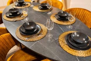 Lavish Living 3BDR Apartment  WS Hotel in Rotterdam