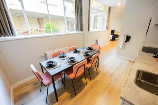 Contemporary 3BDR Apartment  WS Hotel in Rotterdam