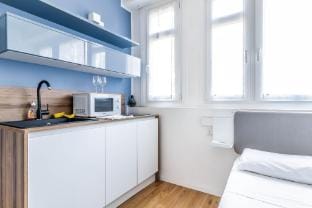 Gran Sasso - Cozy & modern studio steps from Piazza Piola Hotel in Milan