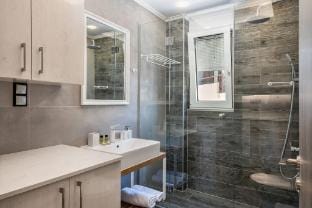 Cozy Central Studio near Chania City Centre Hotel in Chania