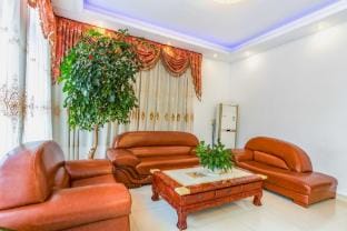 Hengdian Film and Television City Hualkangju Hotel Hotel in Zhejiang