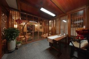Yishe Inn (Yangzhou Slender West Lake Branch) Hotel in Jiangsu