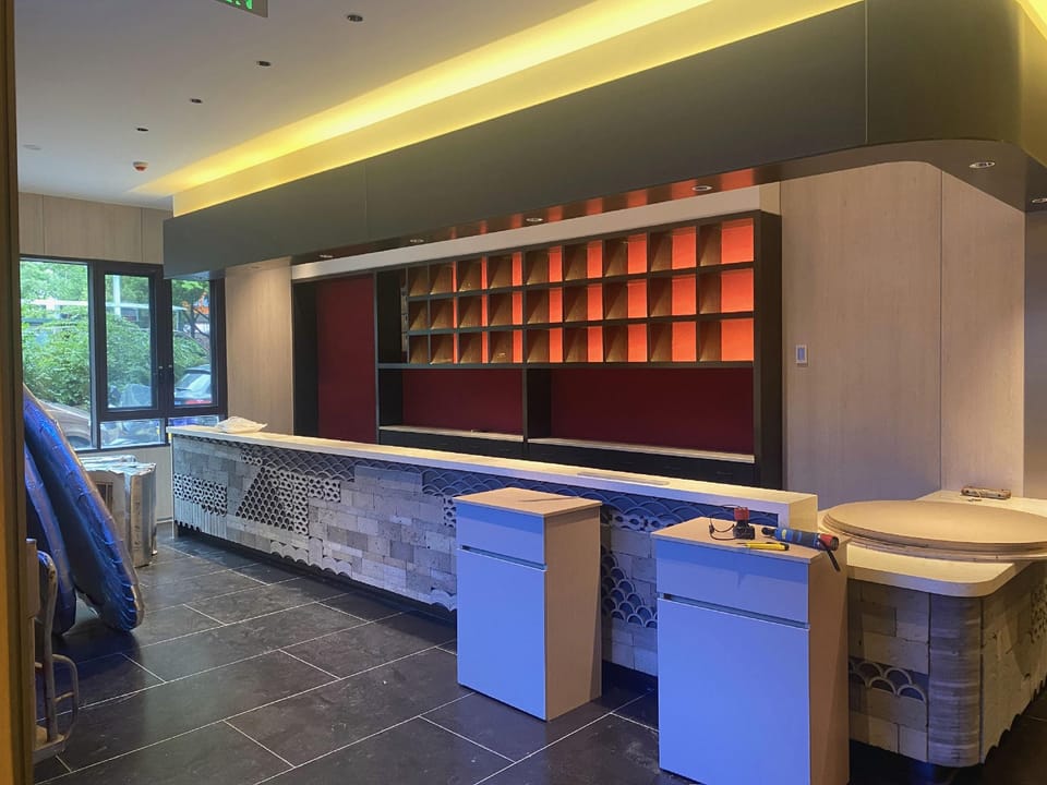 Dream Half City Future Smart Hotel (Zhenjiang High-speed Railway Wanda Plaza Branch) Hotel in Jiangsu