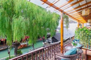 Zhenfeng Lishen Riverside Boutique View Inn Hotel in Suzhou