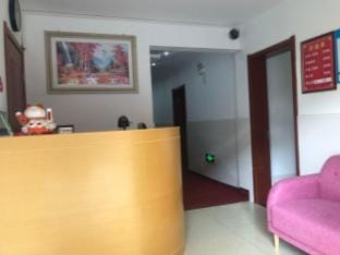 Jinding Inn (Nanjing South Station Hongyun Avenue Metro Station Store) Hotel in Nanjing