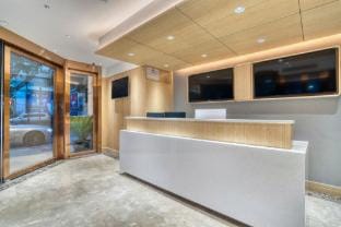 Huahang · Light Luxury Hotel (Zhejiang Second Eye Hospital Branch) Hotel in Hangzhou