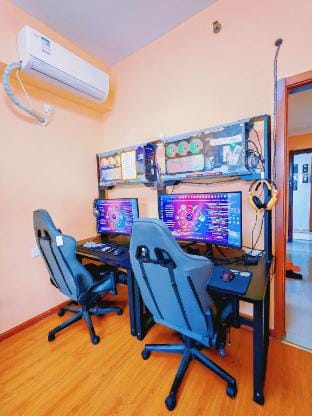 Race to the Future-Unmanned Smart Hotel Hotel in Zhejiang