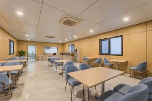 Yi Xuan Hotel (Wuxi Meili Ancient Town Branch) Hotel in Suzhou