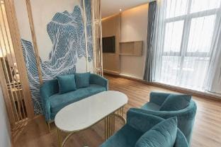 Rebecca Hotel (Ninghai High-Speed Rail Station Branch) Hotel in Zhejiang