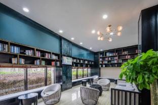 iElectronic Sports Hotel (Hangzhou Liuxia Subway Station Branch) Hotel in Hangzhou