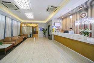 Qingchen Zesen Hotel (Jinhua Bayi South Street RT-Mart Store) Hotel in Zhejiang