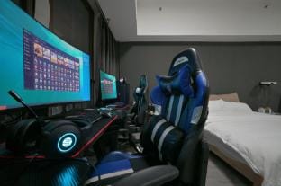 White Cat eSports Homestay Hotel in Hangzhou