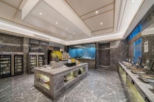 Yujing Grand Hotel (Nanping Pucheng Fan Di'an Art Museum Mengbi Avenue Branch) Hotel in Zhejiang