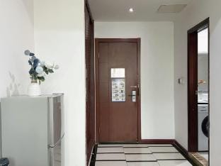 Blue Bay Holiday Hotel (Nanjing Youfangqiao Subway Station Branch) Hotel in Nanjing