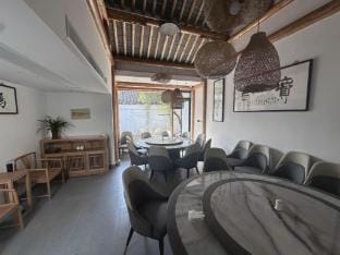 Lanshan Homestay Hotel in Suzhou