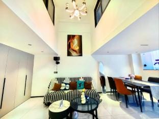 Shuman Cinema Apartment Hotel (Taizhou Bay New Area Branch) Hotel in Zhejiang