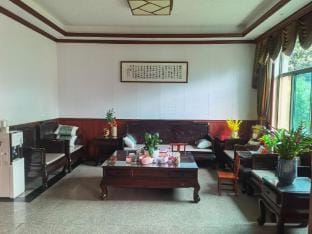 Hangzhou Yuweili Homestay Hotel in Hangzhou
