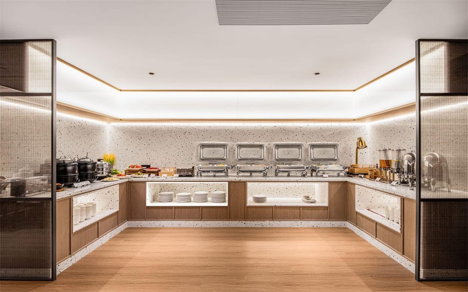 Country Inn & Suites by Radisson (Nanjing South Railway Station Jiulonghu Metro Station Branch) Hotel in Nanjing
