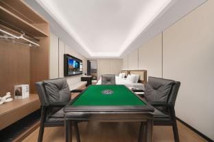 Boyue Hotel (Yiwu Niansanli Aegean Shopping Center Branch) Hotel in Hangzhou