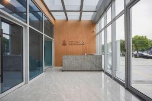 Lanwan Select Hotel (Southeast University Chengxian College Metro Station Branch) Hotel in Nanjing
