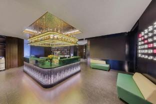 Yuemo Movie & Music Hotel (Ningbo Century Oriental Plaza Convention Center) Hotel in Zhejiang