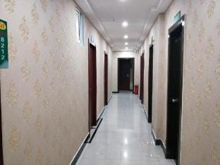 Shanghai Qinzhe Inn Hotel in Shanghai