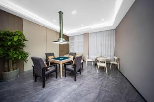 CEO·Mingyue Hotel (Hangzhou Xianghu Store) Hotel in Hangzhou