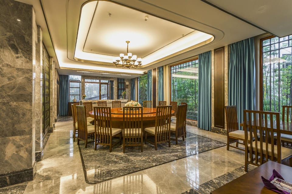 Lu'an Bauhinia Flower Wellness Town Hotel in Jiangsu