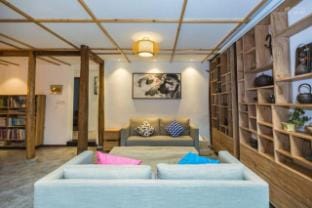 Wuyi Chujian Mountain House Inn (Wangzheng Line Branch) Hotel in Zhejiang