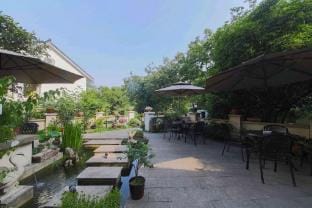 Hangzhou Yunxijian Homestay (West Lake Scenic Area Lingyin Branch) Hotel in Hangzhou