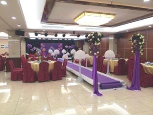Quzhou Jinhong Grand Hotel Hotel in Zhejiang