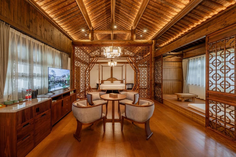 Puyuan Fashionable Ancient Town Themed Inn Hotel in Zhejiang