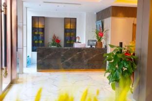 Weston eSports Hotel (Huainan Baibai Ban Branch) Hotel in Jiangsu