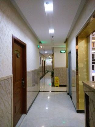 Baoyue Hotel Hotel in Nanjing