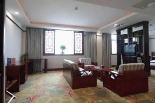 Yangpu Grand Restaurant Hotel in Nanjing
