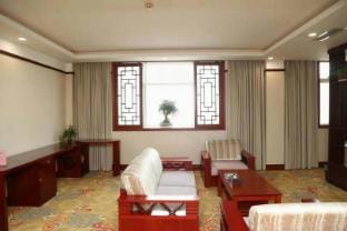 Yangpu Grand Restaurant Hotel in Nanjing