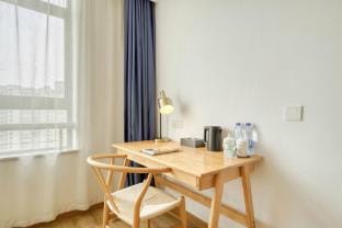 Green Esports Hotel (Jiaxing Xiuzhou District Jiangnan Mole Branch) Hotel in Suzhou