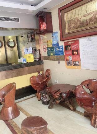 Quanquan Hotel (Zhenping Road Branch) Hotel in Shanghai