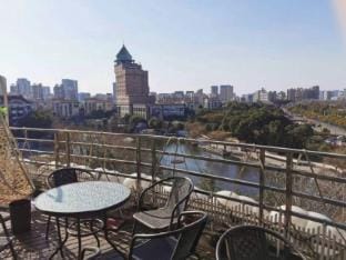 Mizhiyue E-Sports Cinema Business Hotel (Wanda Branch) Hotel in Nanjing
