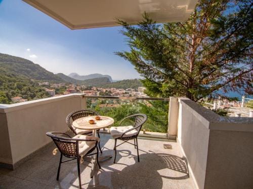 Mum's Apartment Hotel in Budva Municipality
