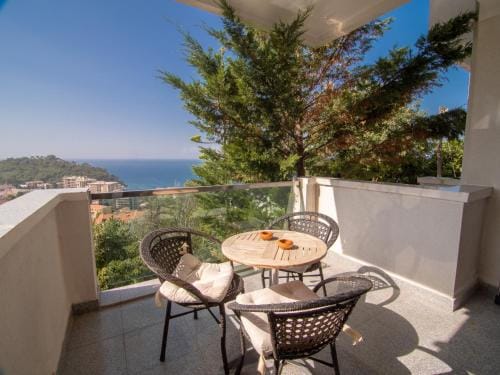 Mum's Apartment Hotel in Budva Municipality