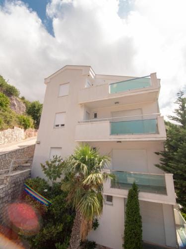 Mum's Apartment Hotel in Budva Municipality