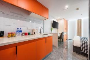 Sichuang Youth Hotel (Aoti Expo City Jianshe 3rd Road Metro Station Branch) Hotel in Hangzhou