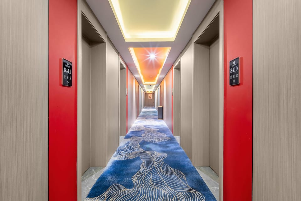 Jingyi Xueshi Boutique Hotel (Xietang Comprehensive Market Branch, Jindong District, Jinhua) Hotel in Hangzhou