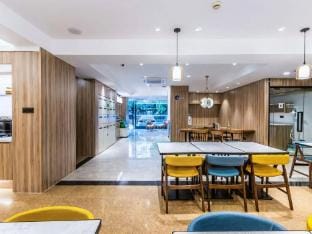 Youjia Hotel (Xihu District Wensan Road Metro Station Branch) Hotel in Hangzhou
