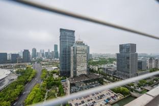 Lanting Hotel (Sanxiang Road Suzhou Sports Center Branch) Hotel in Suzhou