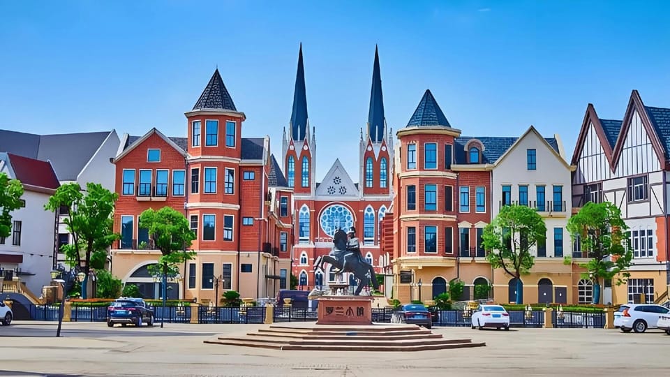 Qinglan Courtyard Hotel (Wuhu Fantawild Dream Kingdom Branch) Hotel in Nanjing