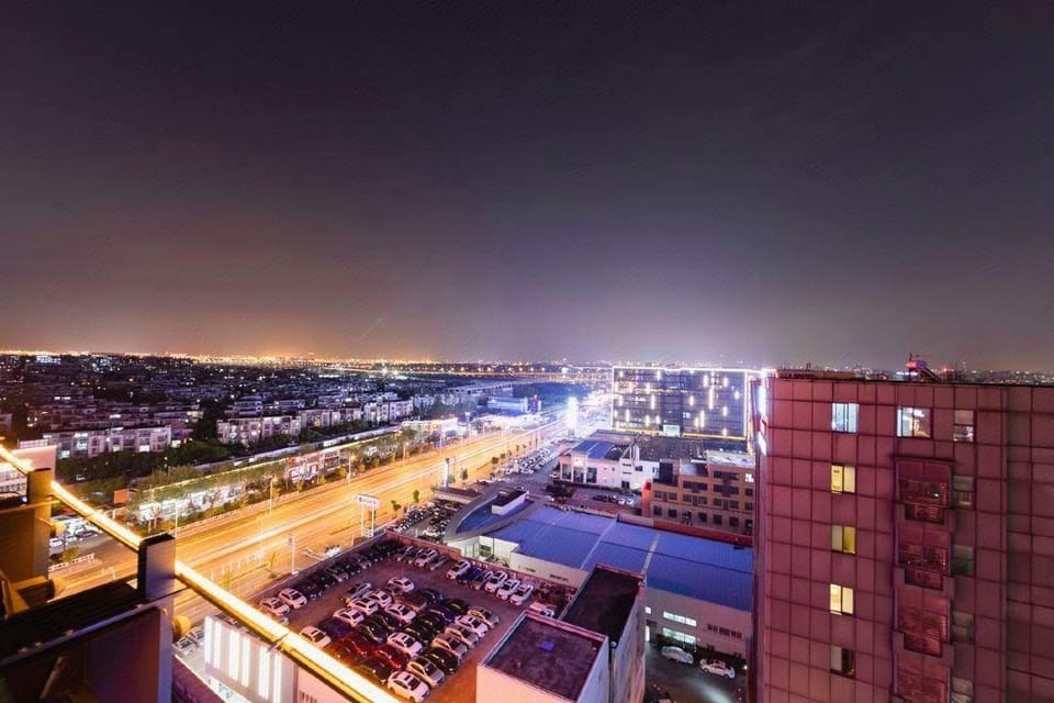 Ai Esports Hotel (Shanghai Hongqiao Airport Jiuting Metro Station Branch) Hotel in Shanghai